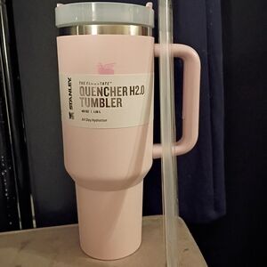 I Ship Same Day!!  Brand New Stanley Quencher H2.0 Tumbler in Soft Pink 40 Oz
